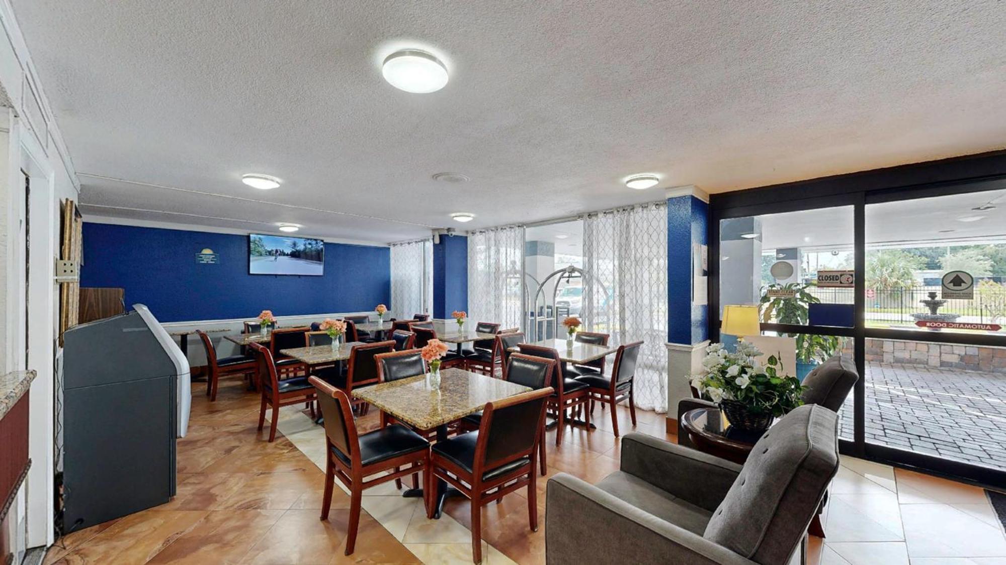 Days Inn By Wyndham Orlando Downtown Εξωτερικό φωτογραφία