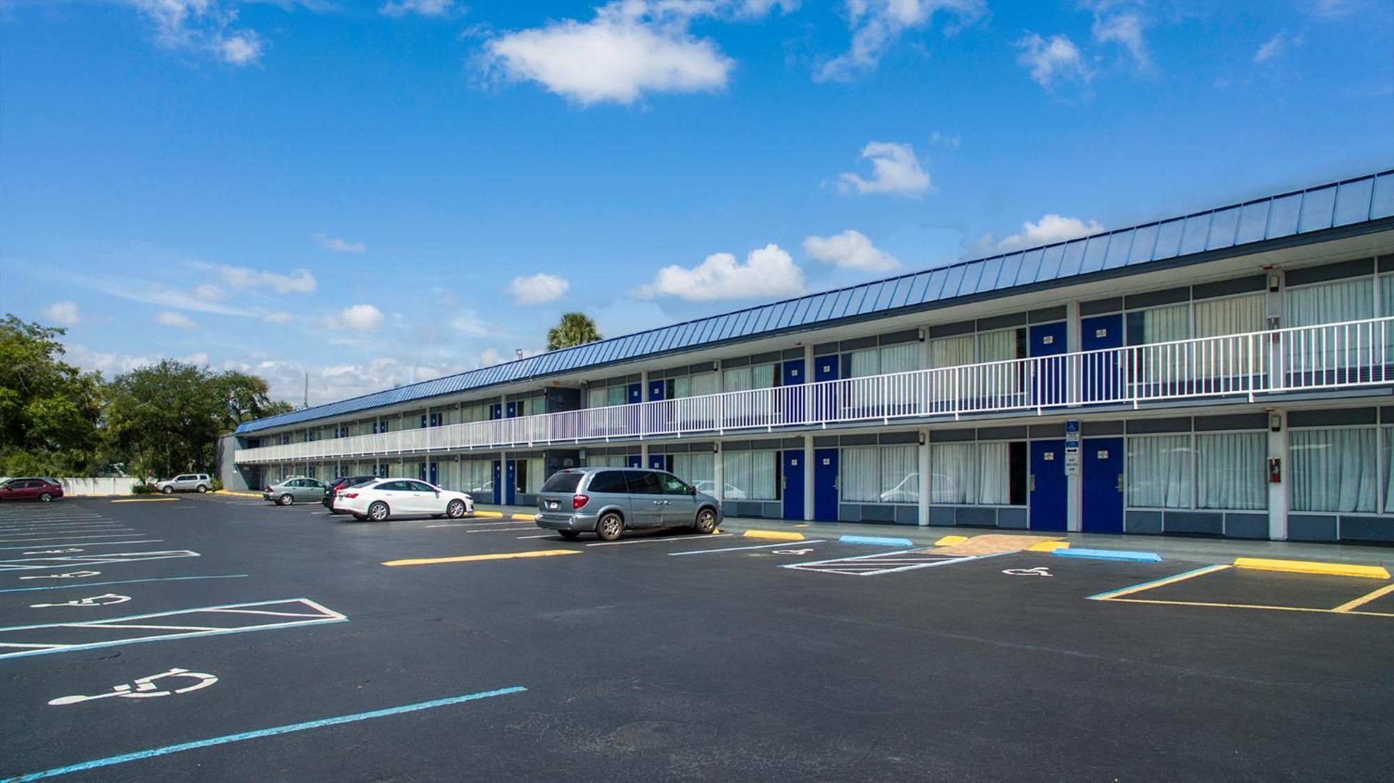 Days Inn By Wyndham Orlando Downtown Εξωτερικό φωτογραφία