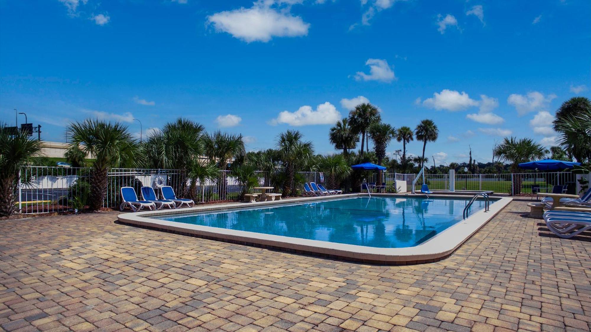 Days Inn By Wyndham Orlando Downtown Εξωτερικό φωτογραφία
