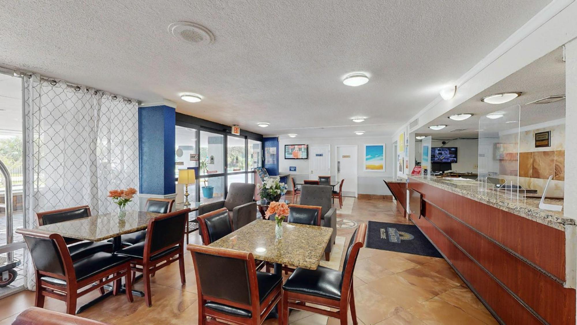 Days Inn By Wyndham Orlando Downtown Εξωτερικό φωτογραφία